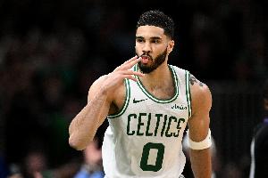 韦德体育官网-霍勒迪波津霍福德缺阵！绿军VS热火先发：双探花VS希罗&amp;阿德巴约